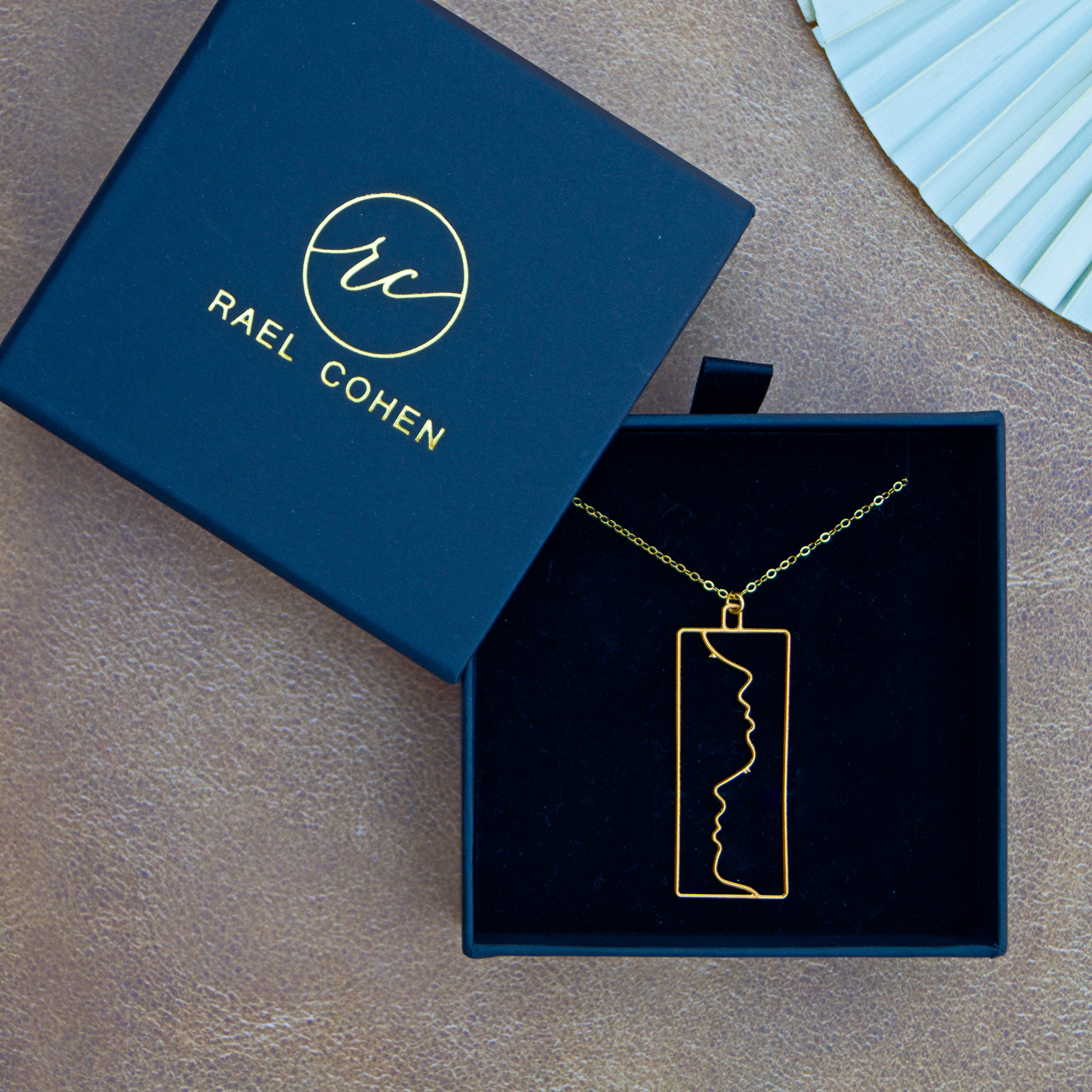 Art Jewelry - Lovers Silhouette Necklace