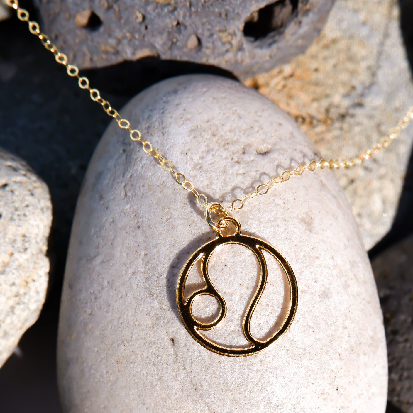 Rael Cohen Zodiac Inspired Leo Necklace In Gold