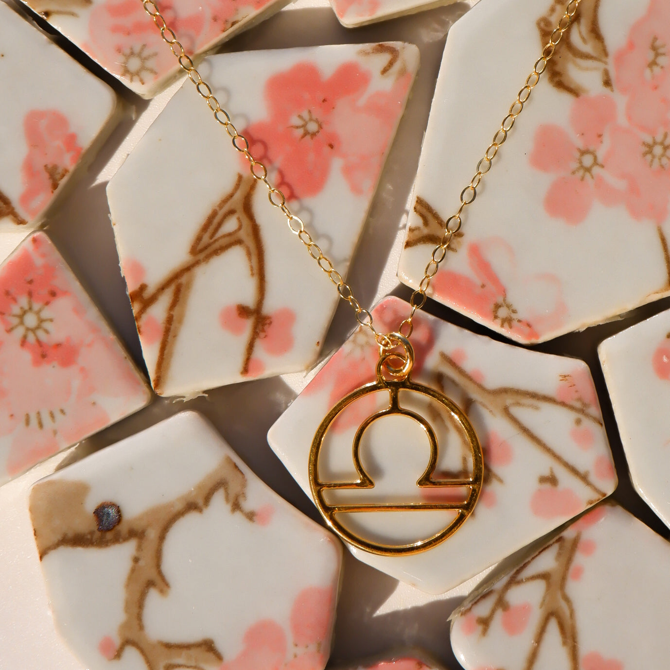 Rael Cohen Zodiac Inspired Libra Necklace In Gold