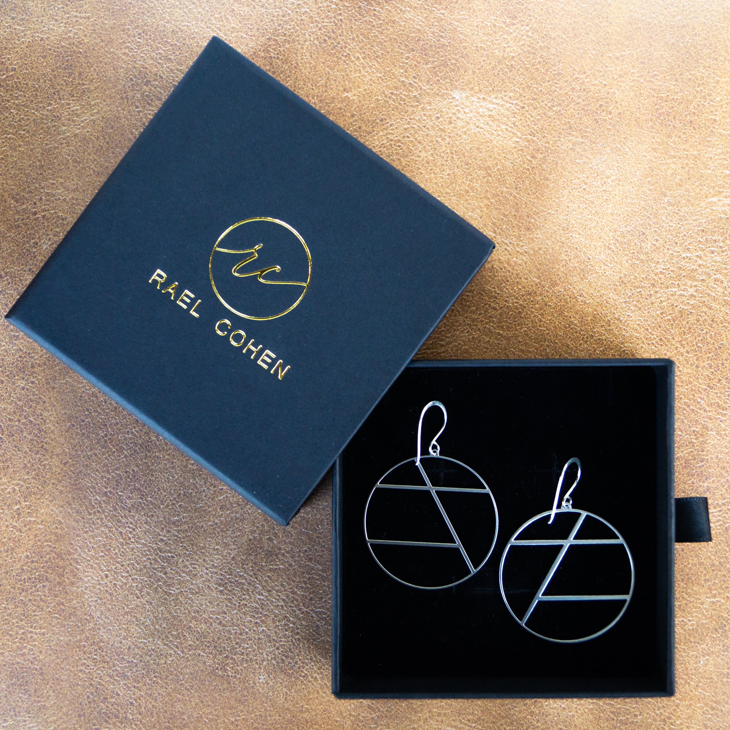 Geometric Circle Earrings